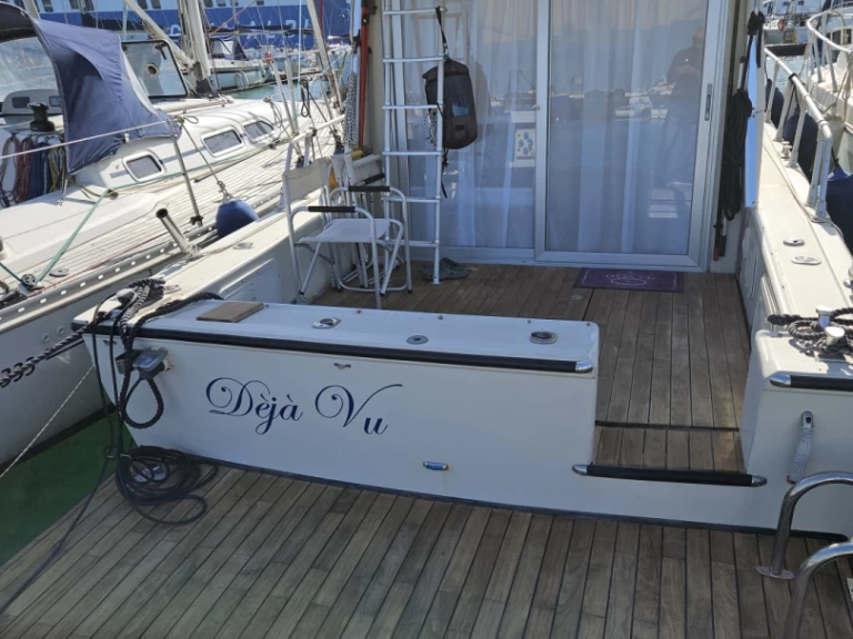 Dellapasqua DC 9 a louer à Catane