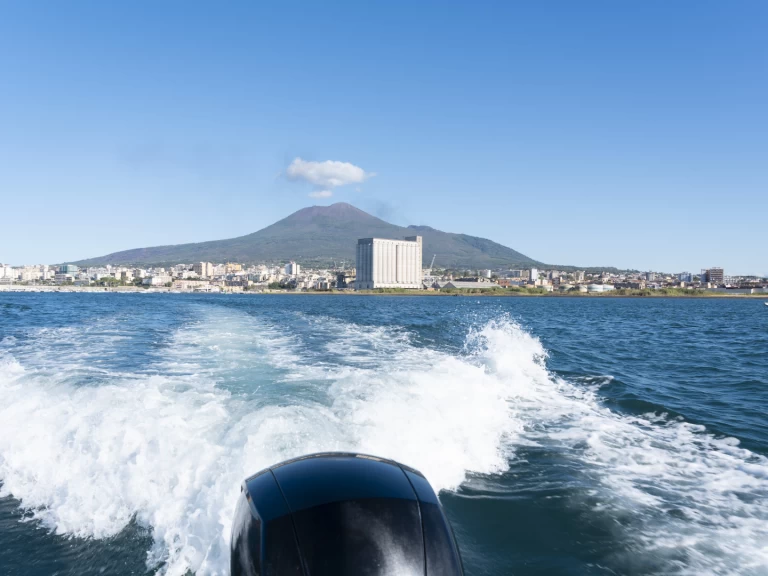 Location Bateau à moteur à Torre Annunziata - ayros XA 22