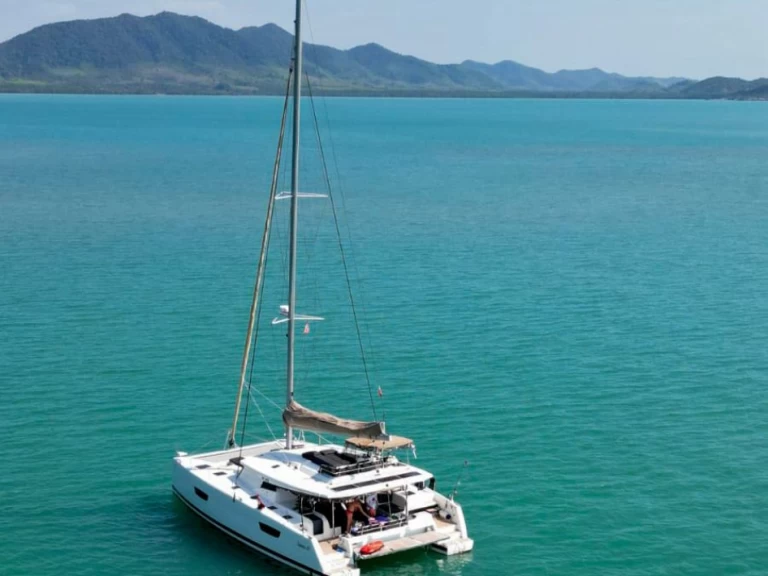 Fountaine Pajot Saona 47 a louer à Phuket (Ville)
