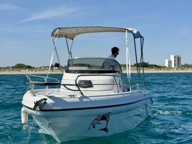 Noleggiare una Ranieri Shadow 20 a Carnon-Plage