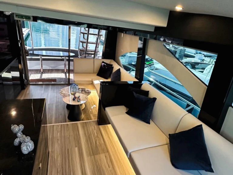 Yacht à louer à Dubai Marina au meilleur prix