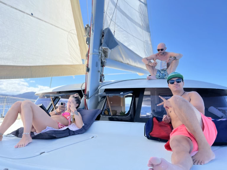 Location bateau Fountaine Pajot Lipari 41 Ocean à Hyères sur Samboat