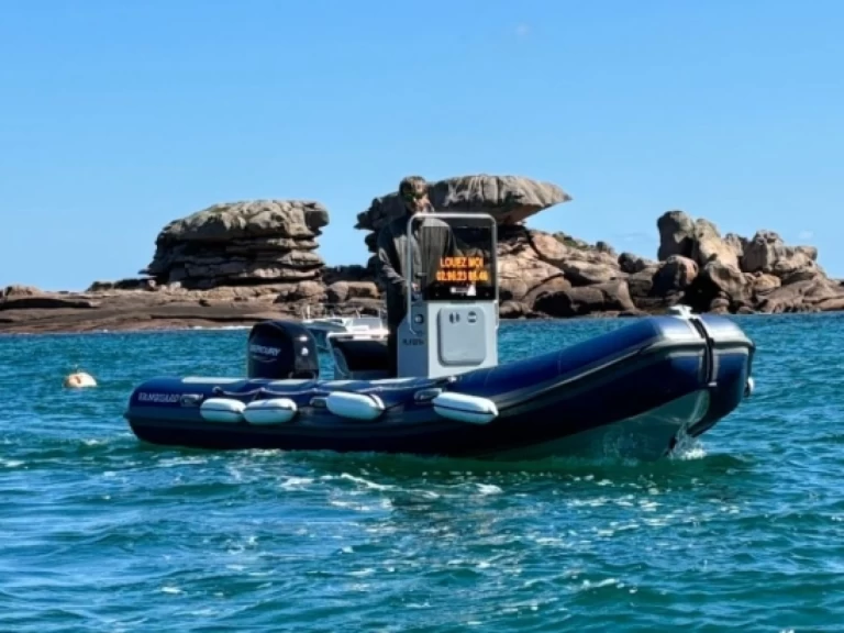 Location Semi-rigide à Trégastel - Vanguard Marine VANGUARD 560