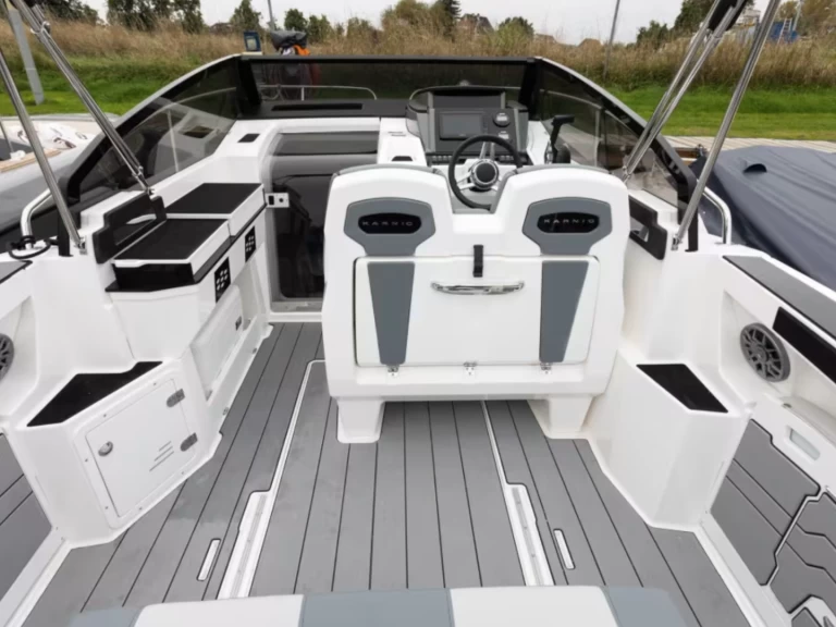 Louer Bateau à moteur avec ou sans skipper Karnic à Krk