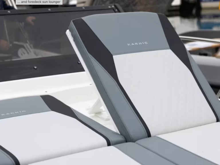 Bateau à moteur à louer à Krk au meilleur prix