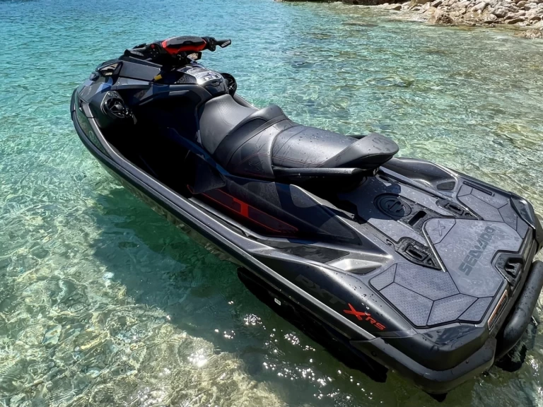 Location Jet ski Sea-Doo avec permis