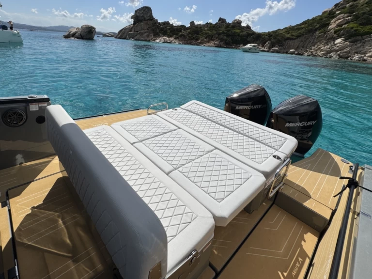 Location bateau Virtue V10Top à Cannigione sur Samboat