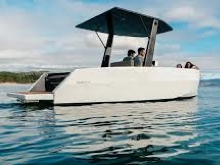 Location bateau LASAI 20 CR à Antibes sur Samboat