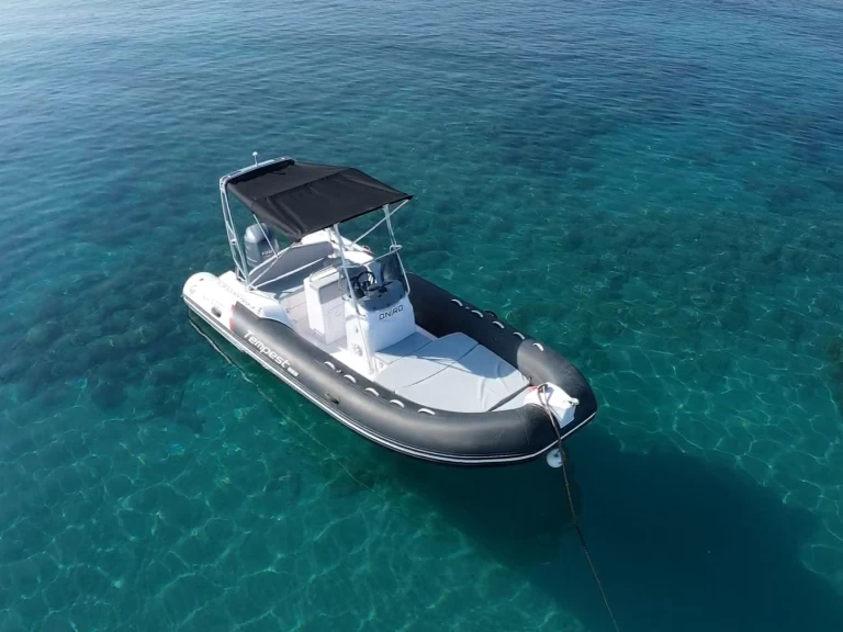 Louez un Capelli Tempest 625 Easy à Latchi