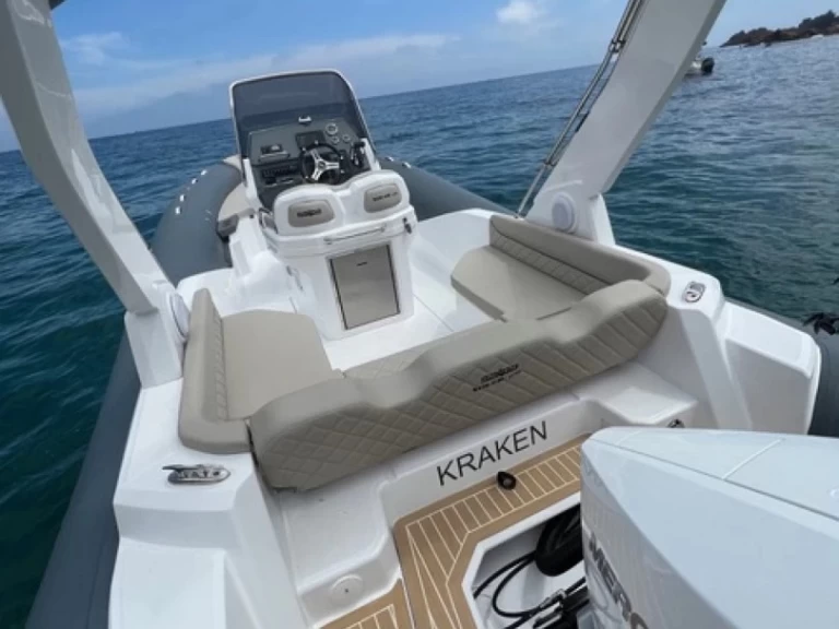 Location bateau Antibes pas cher Salpa Soleil 26