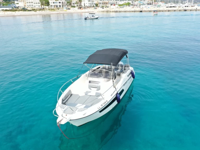 Karnic KARNIC 701 SL a louer à Latchi