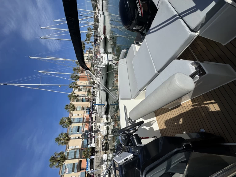 Nuva Nuva M6 Open a louer à Argelès-sur-Mer