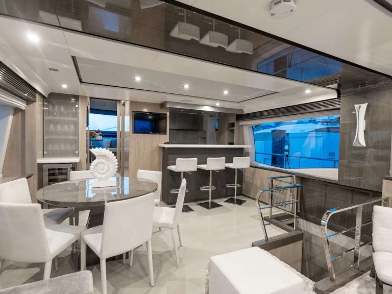 Azimut Satisfaction a louer à Bahamas