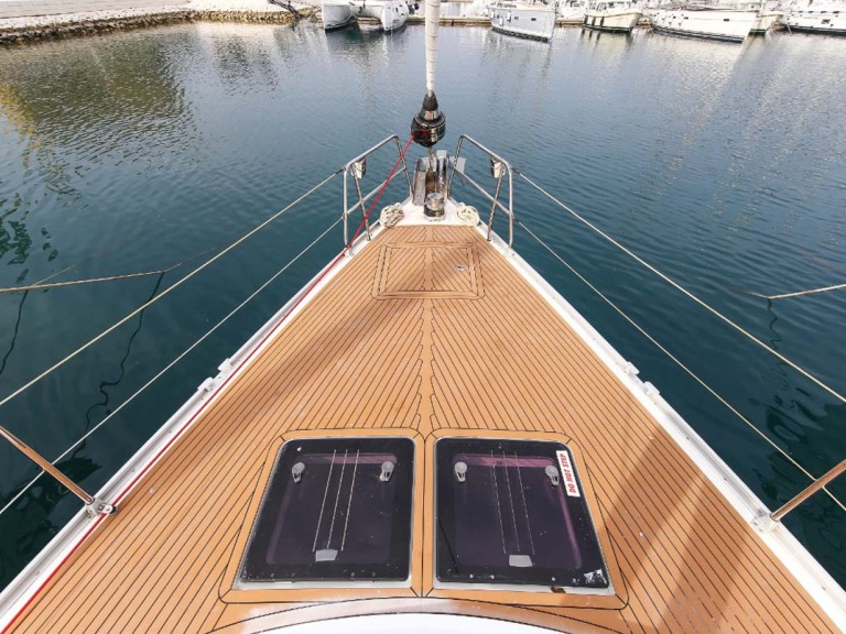 Voilier à louer à Jezera au meilleur prix