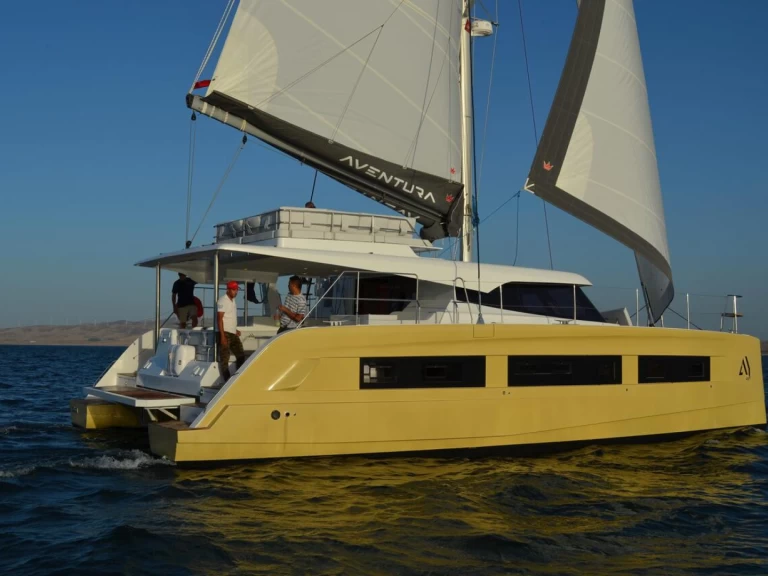 Location Catamaran Aventura avec permis