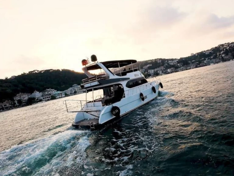 Louez un costom made  costom made à Beşiktaş