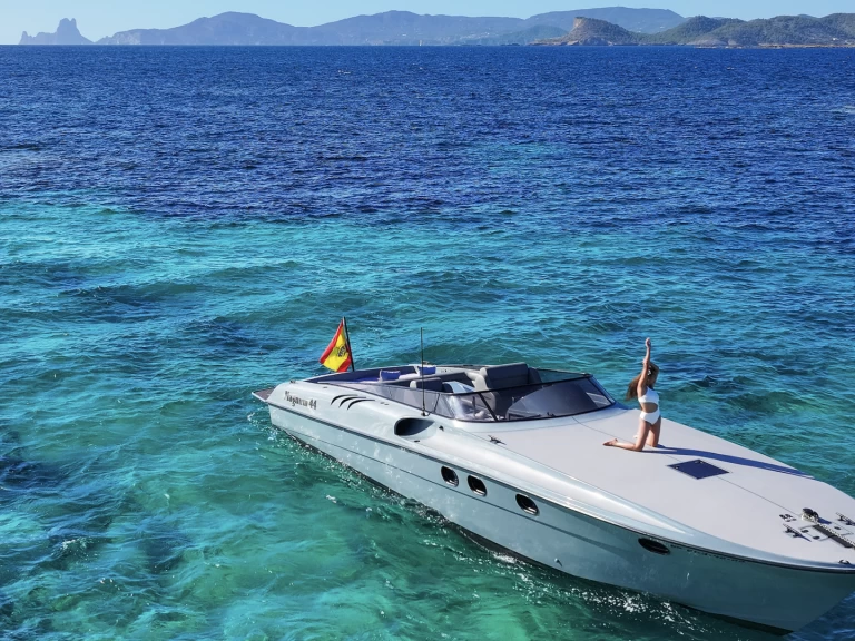 Location Bateau à moteur à Ibiza (Ville) - Magnum Magnum Marine 44'