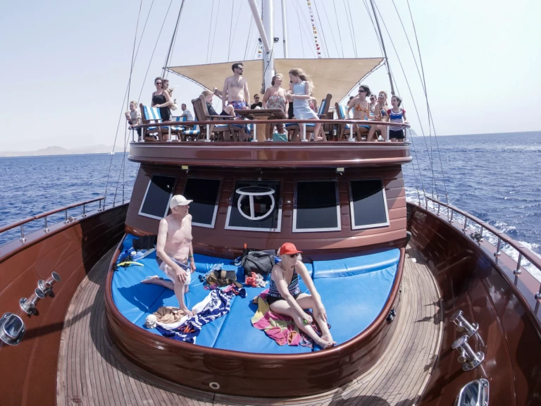 Louez un Custom Made 2019 à Charm el-Cheikh