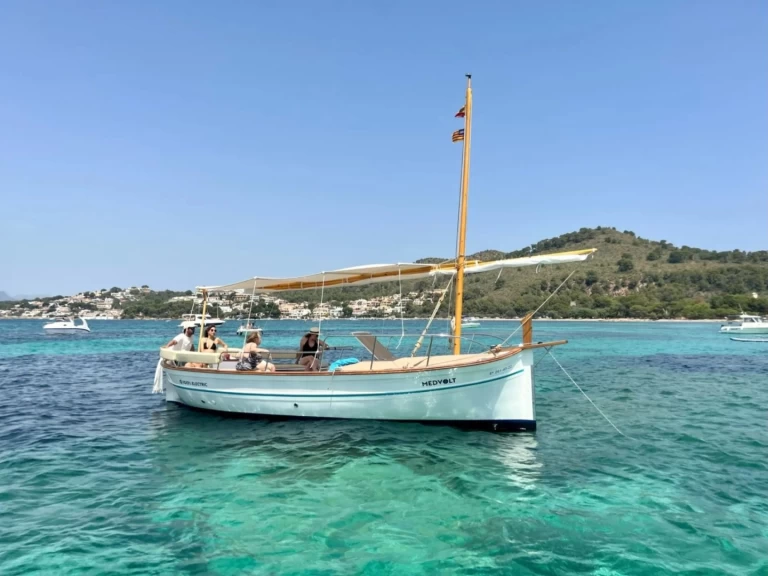 Location Bateau à moteur à Club Náutico Moraira - Medvolt Marine M7