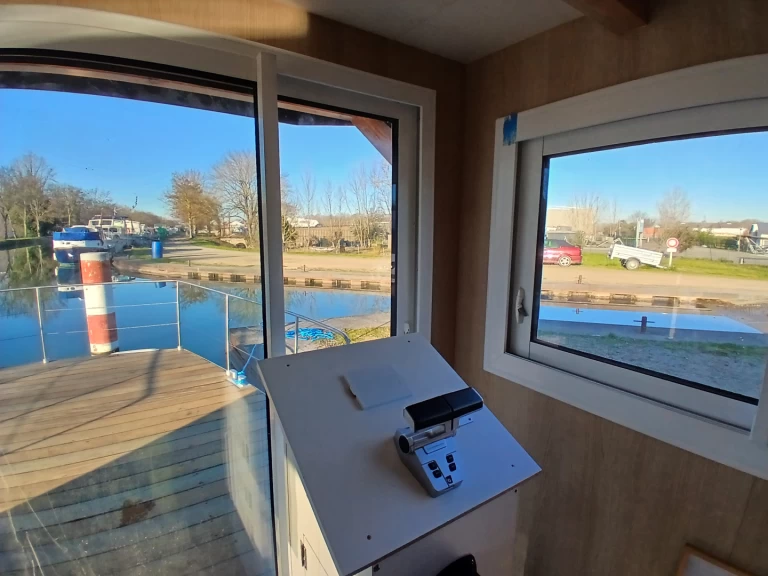 Location bateau Castelsarrasin pas cher Standard 3 cabines