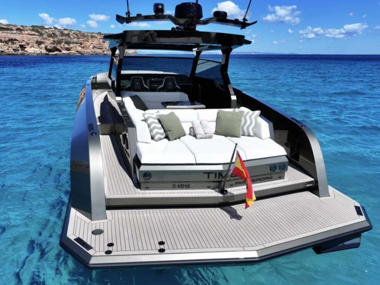 Location à Ibiza (Ville) - Vanquish VQ 45 sur SamBoat