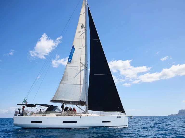 Location bateau Dufour Dufour 530 à Palerme sur Samboat