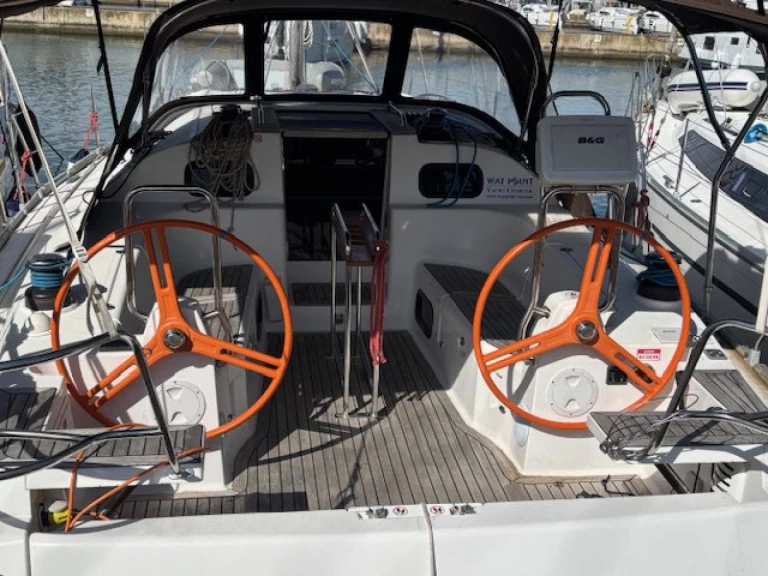 Louez un Elan Impression 40 à Pula