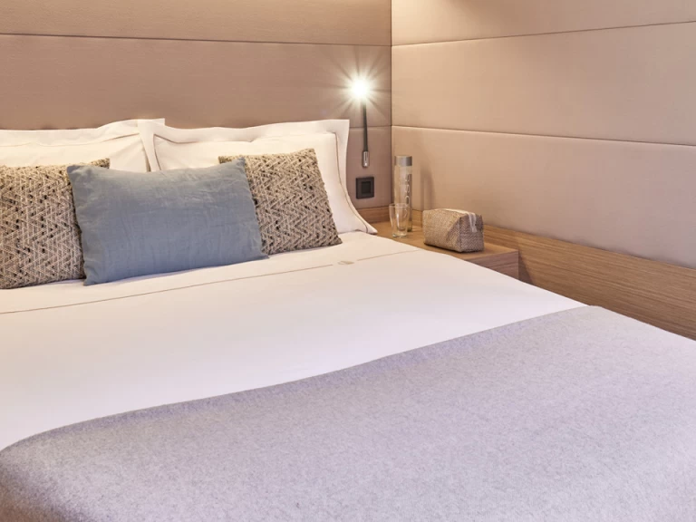 Catamaran à louer à Santa Eulària des Riu au meilleur prix