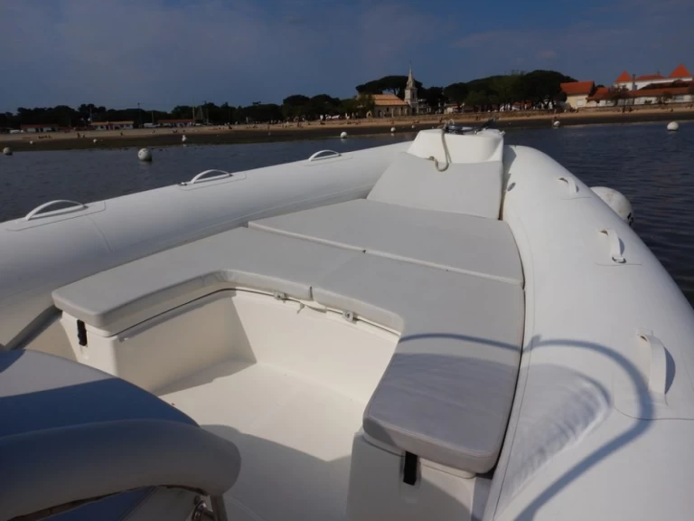 Location à Cap Ferret - Bwa BWA 26 GT SPORT sur SamBoat