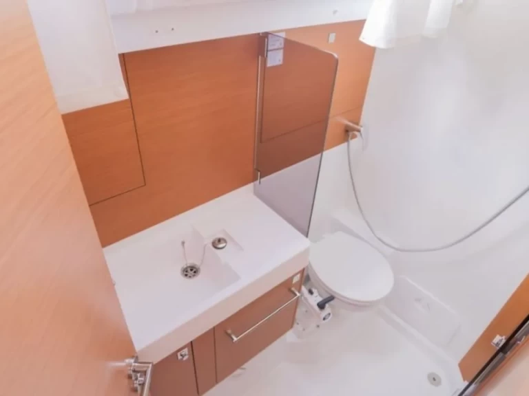 Louer Voilier avec ou sans skipper Jeanneau à Punat