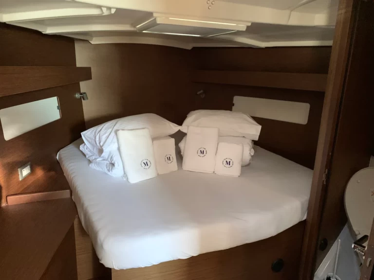 Louez un Bénéteau Oceanis 40.1 à Trogir