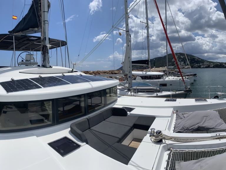 Louer Catamaran avec ou sans skipper Lagoon à Santa Eulària des Riu