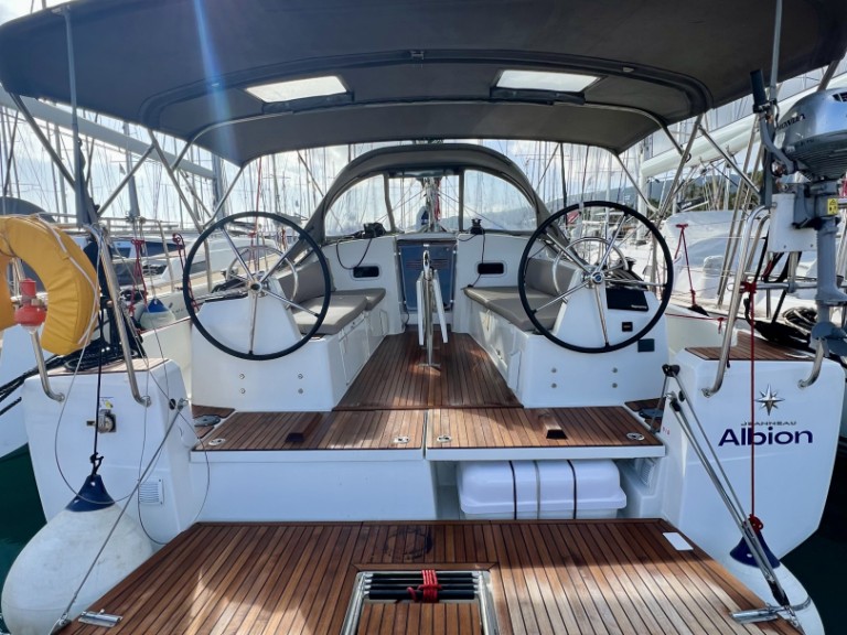 Location à Kos - Jeanneau Sun Odyssey 380 sur SamBoat