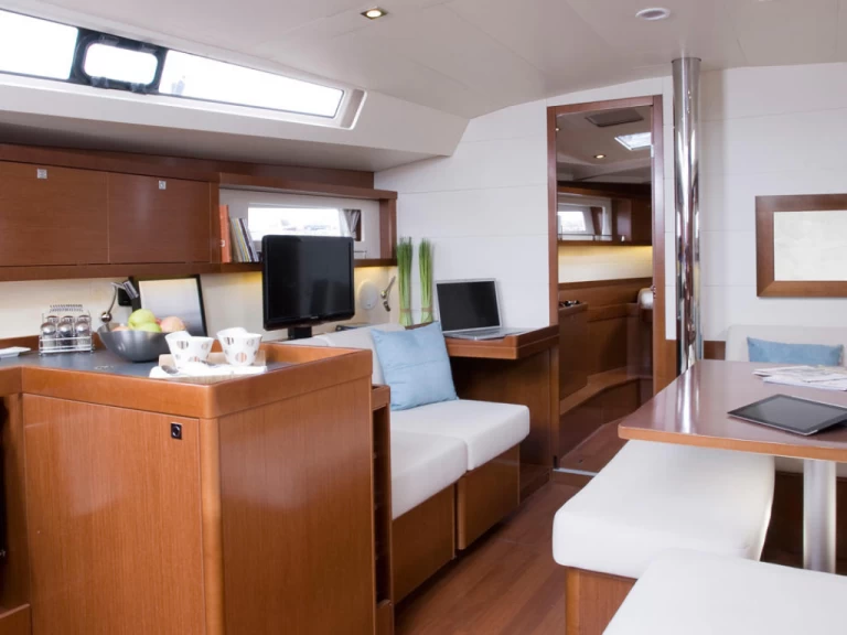 Louez un Bénéteau Oceanis 45 à Kos