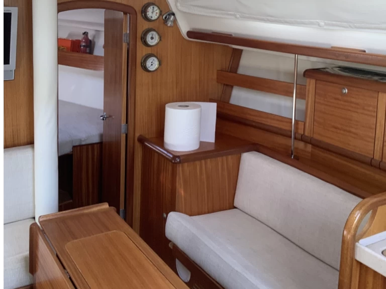 Louez un Delphia Delphia 33 à Piso Livadi