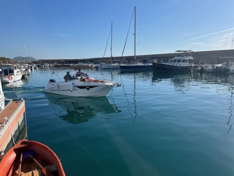 Louer Bateau à moteur avec ou sans skipper Galeon à l'Ametlla de Mar