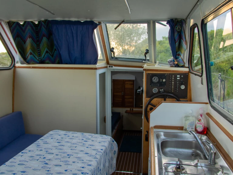 Location Péniche Chantier CPC avec permis