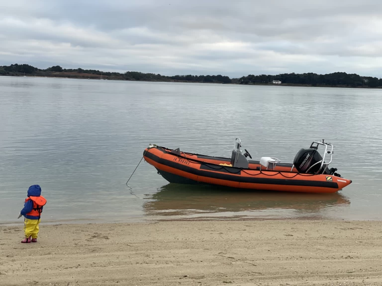 Location bateau Baden pas cher Zodiac 600 SRMN