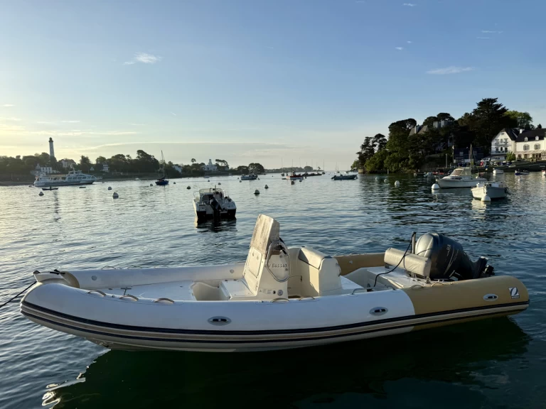 Location Semi-rigide à Port de Sainte-Marine - Zodiac Medline 740