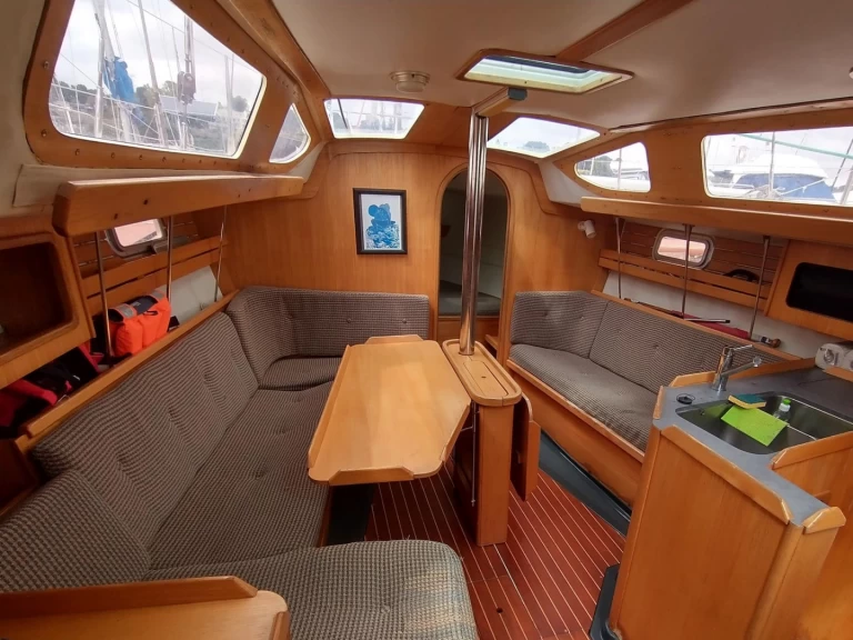 Location bateau Kirie Feeling 326 à Brest sur Samboat