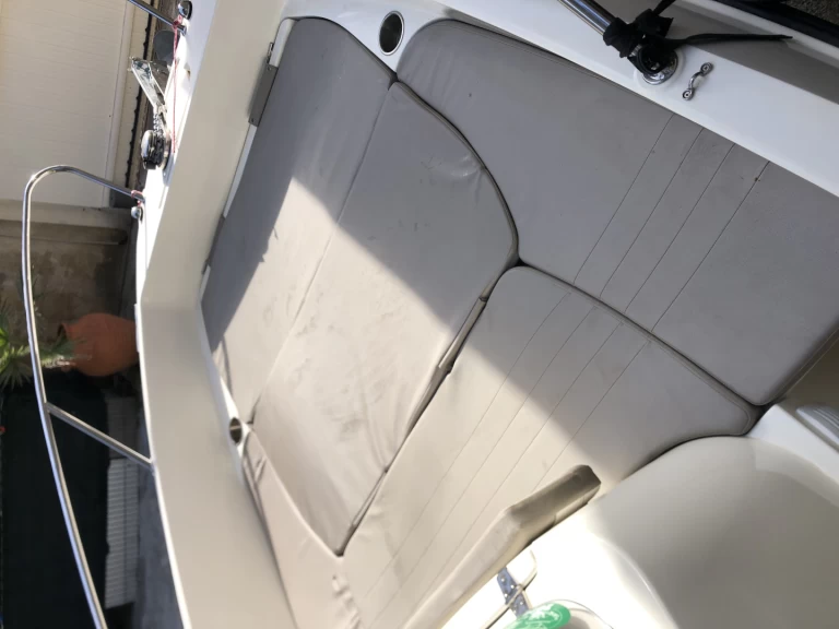 Louer Bateau à moteur avec ou sans skipper Quicksilver à Carry-le-Rouet