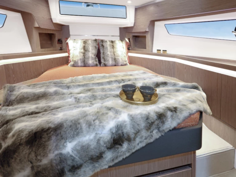 Louez un Sealine Sealine F430 à Pula