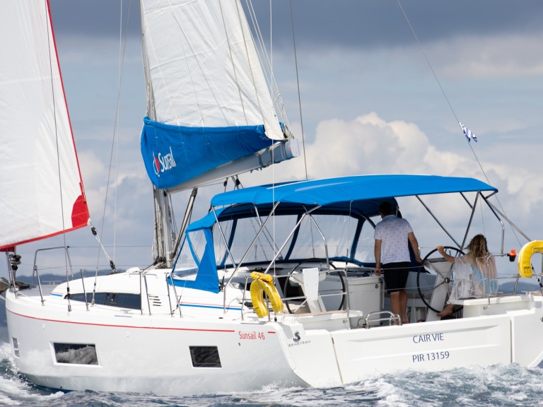 Location bateau Bénéteau Oceanis 46 à Le Pirée sur Samboat