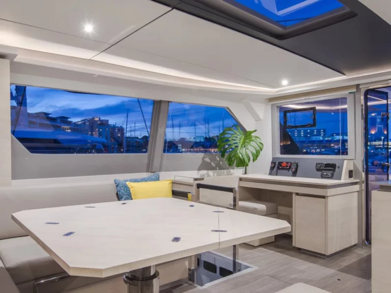 Louer Catamaran avec ou sans skipper Leopard à Antigua Island