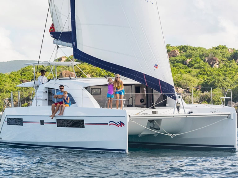 Louer Catamaran avec ou sans skipper Leopard à Raiatea