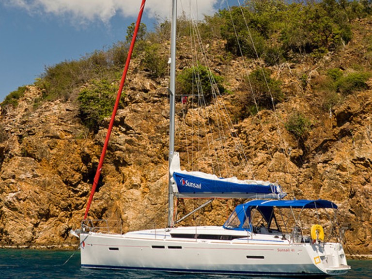 Jeanneau Sun Odyssey 419 a louer à Le Pirée