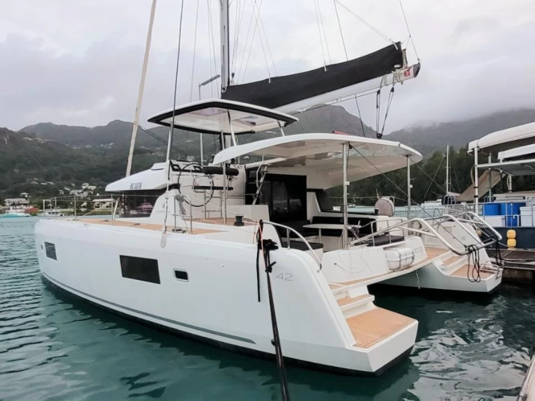 Louer Catamaran avec ou sans skipper Lagoon à Mahé