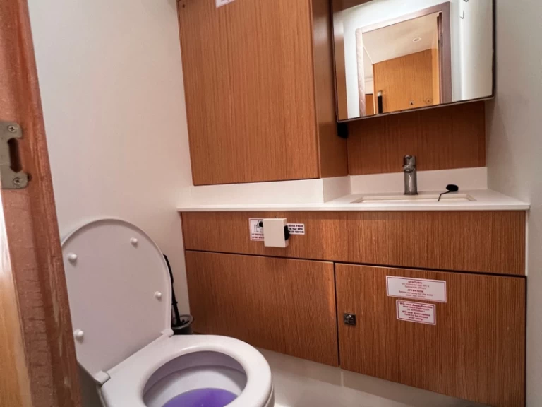 Location à Lávrio - Bavaria Bavaria C50 Style sur SamBoat