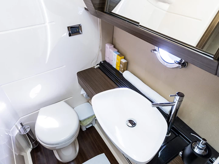 Location bateau Azimut Azimut 55 S à Sibenik sur Samboat