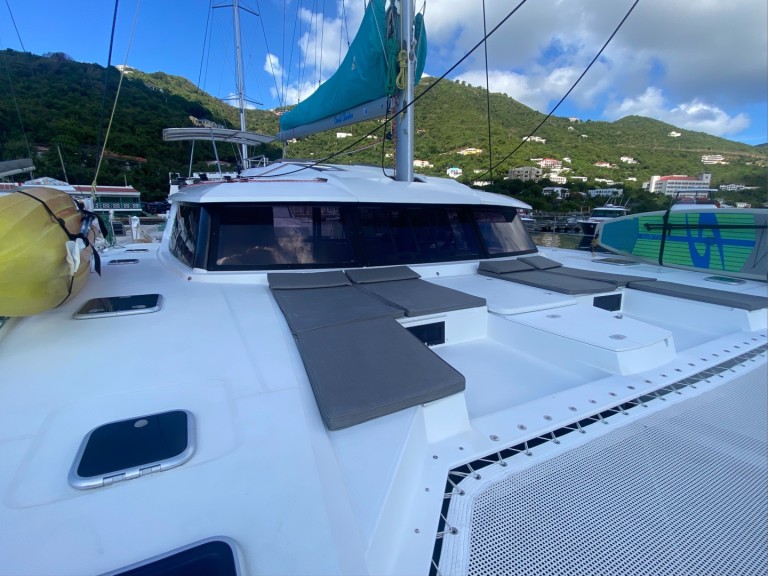 Location à Road Town - Fountaine Pajot Saba 50 sur SamBoat